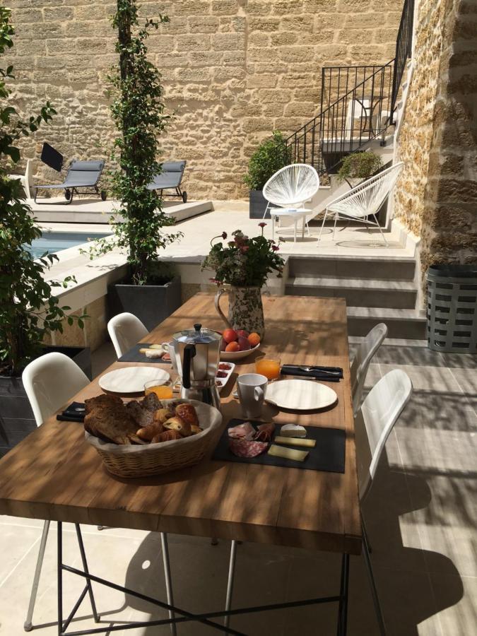Saint-Siffret La Cour St Siffret- Uzes Bed & Breakfast エクステリア 写真