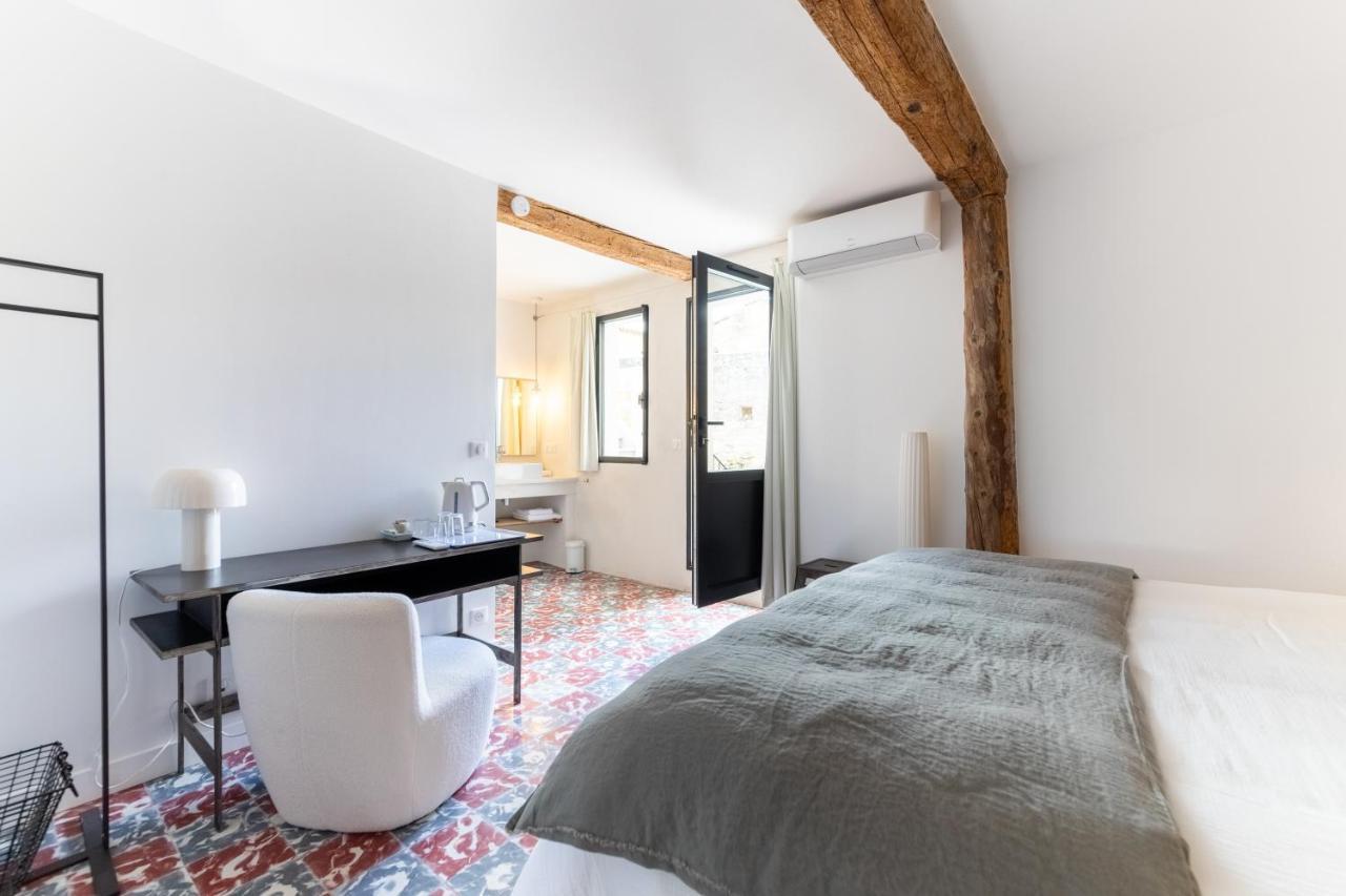 Saint-Siffret La Cour St Siffret- Uzes Bed & Breakfast エクステリア 写真