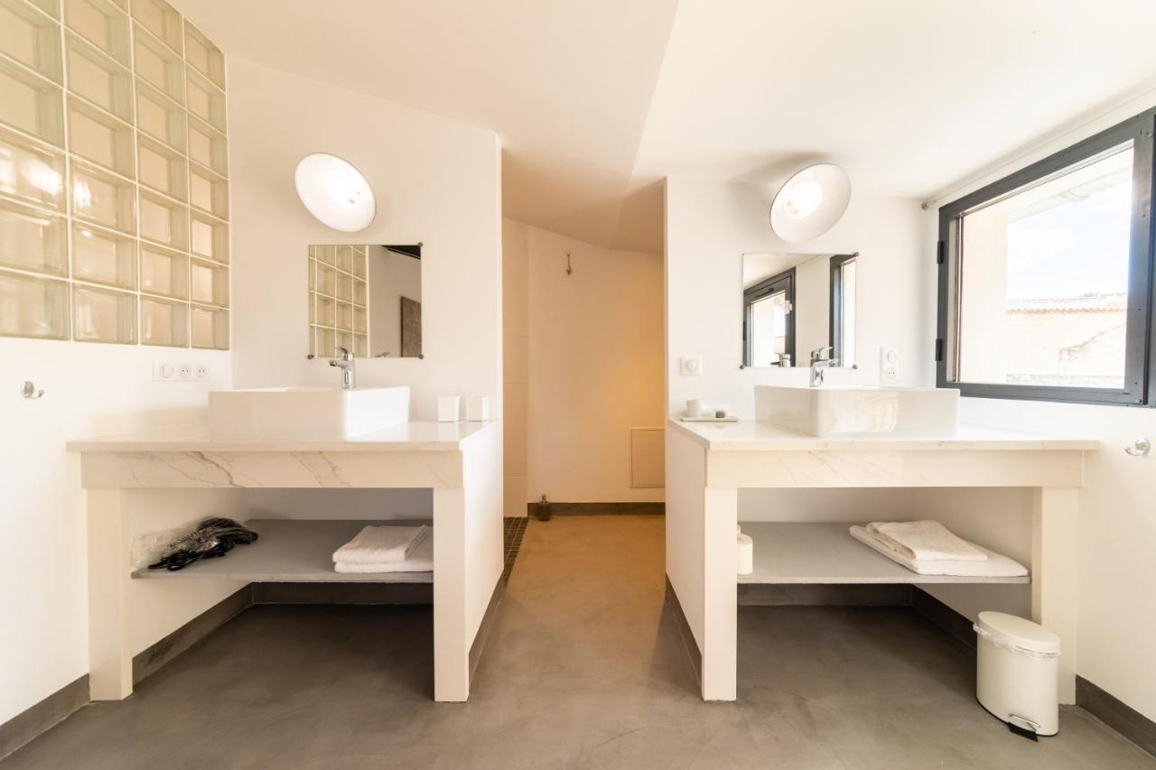 Saint-Siffret La Cour St Siffret- Uzes Bed & Breakfast エクステリア 写真